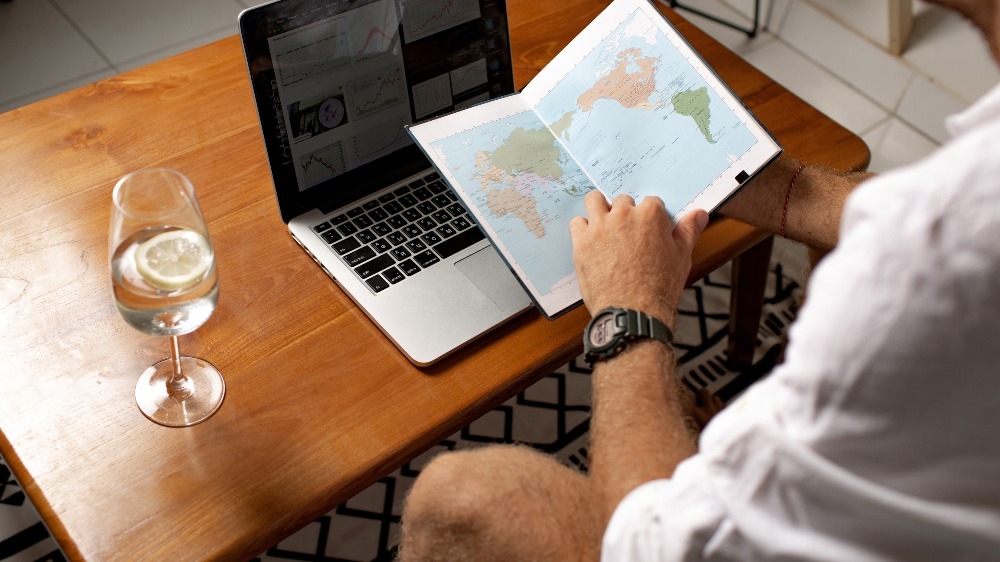 Как интернет-магазин расширяет географию продаж?